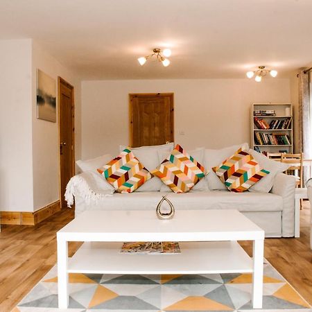 Holly Cottage, 2 Bed House, Sleeps 6 Cleobury Mortimer Dış mekan fotoğraf